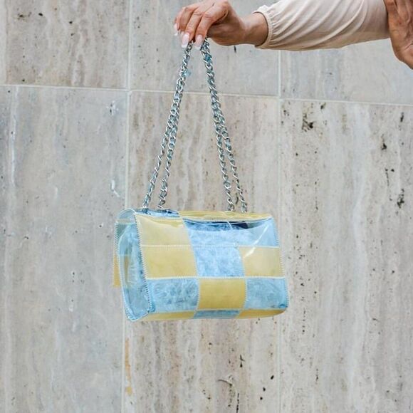 Rare Vintage CHANEL Blue and Beige PVC Stitched Patchwork CC Logo Should… - Picture 5 of 16